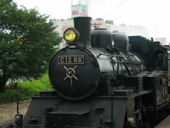 下館駅のC12