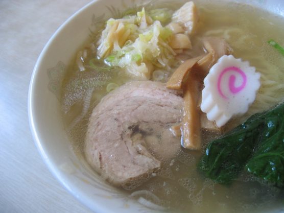 香揚の塩らーめん　